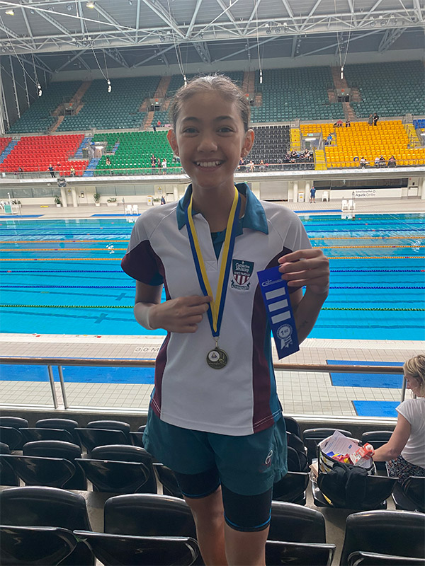 Giselle V., Year 9 came 1st in 50m breaststroke