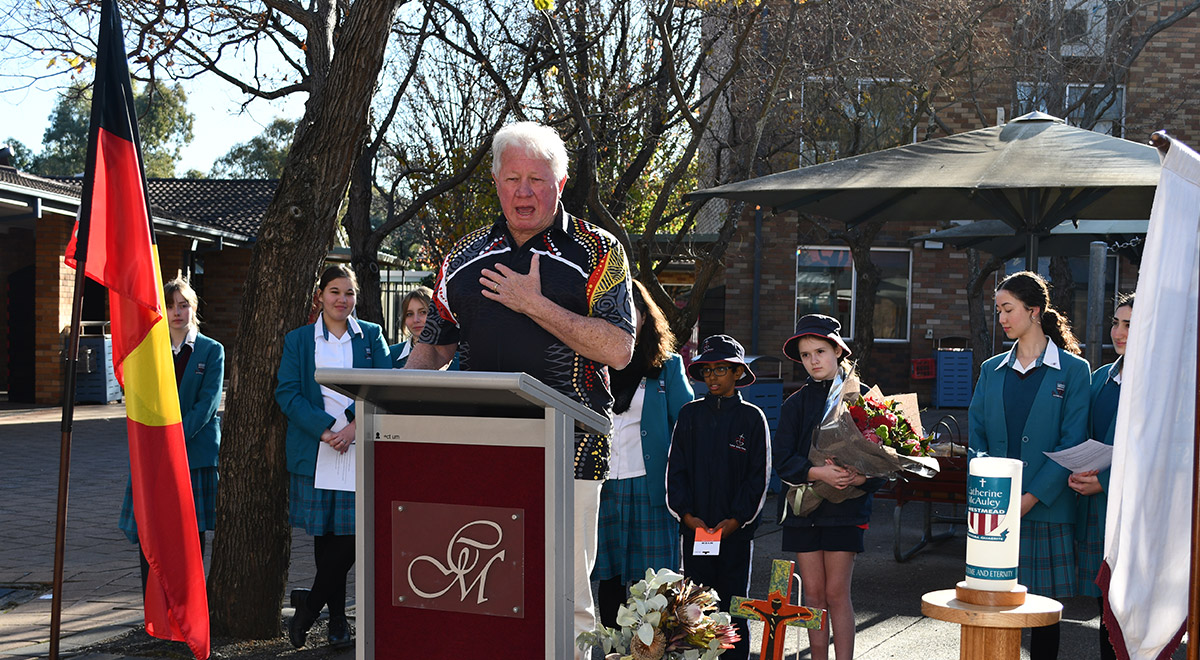 Uncle Ted CSPD Jarara Cultural Centre speaking at liturgy