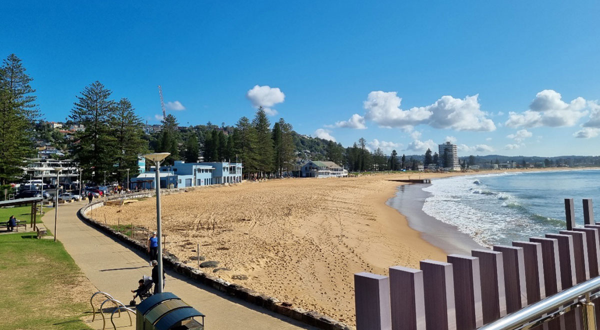An enchanting view of the sunny beach