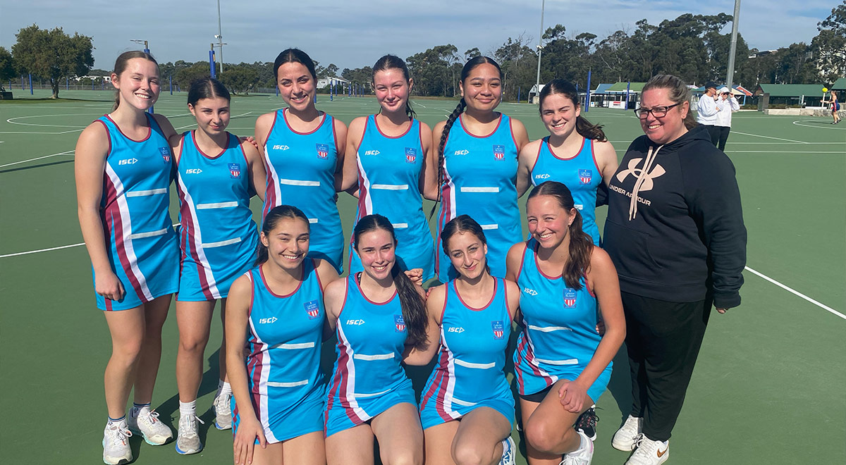 Senior Netball team at Catherine McAuley Westmead