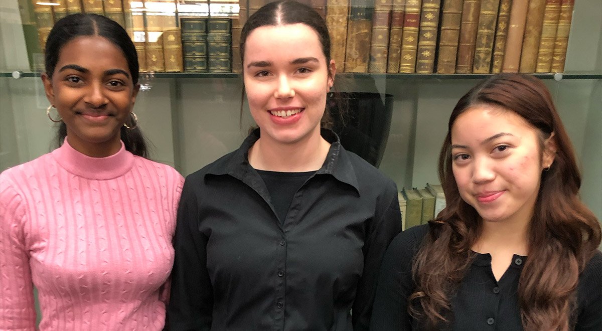 Sarah D., Isabella L. and Niamh M.