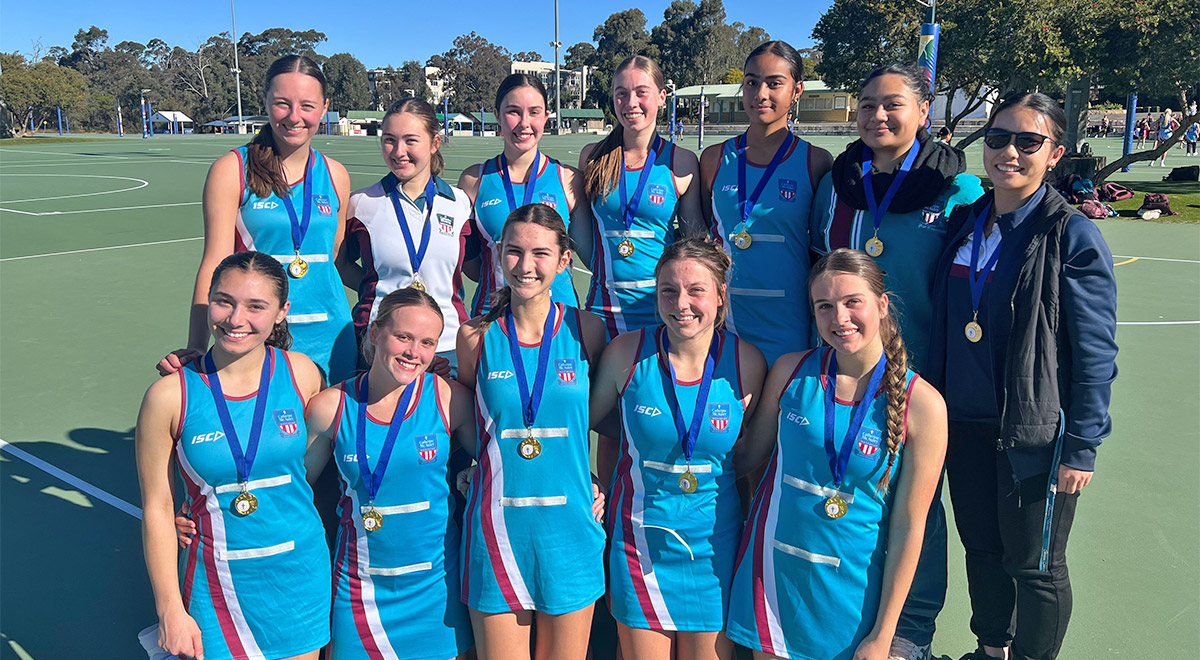 The Catherine McAuley Senior Netball Team.
