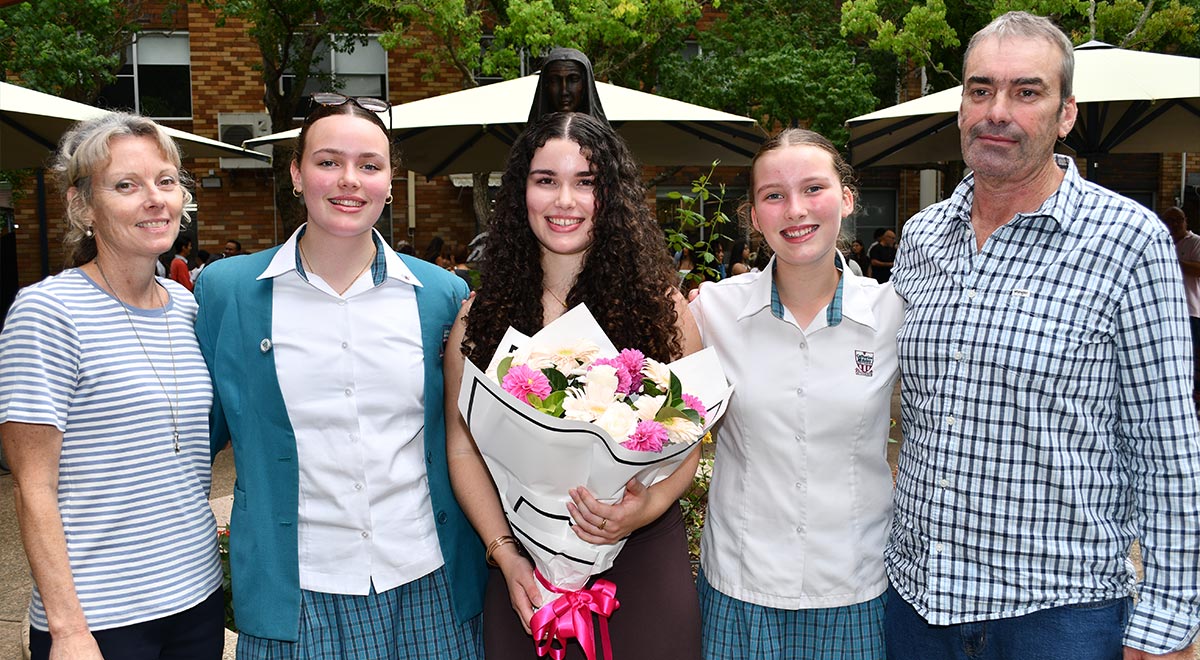 McAuley Westmead Dux of 2025, Niamh M. with her family