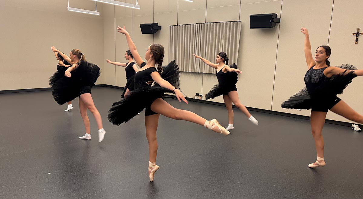 Year 10 Dance students