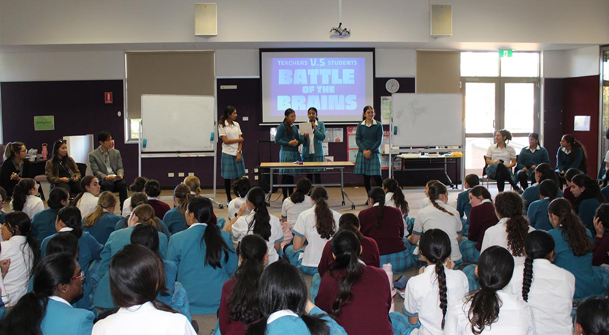  Year 11 Accelerated Maths students and teachers went head-to-head in the Maths Battle of the Brains.