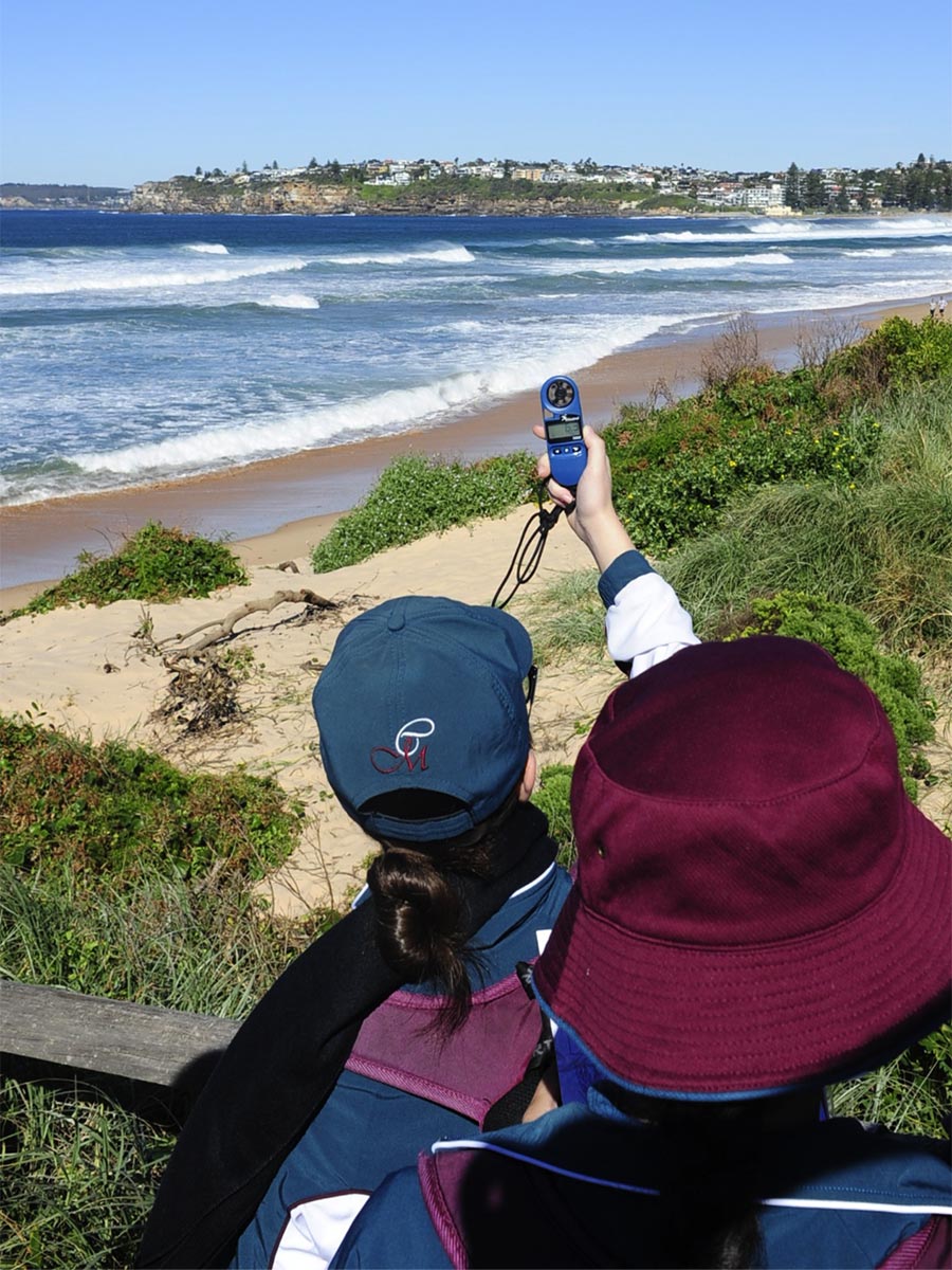 Year 10 Geography students conducting fieldwork at Long Reef and Collaroy beaches.