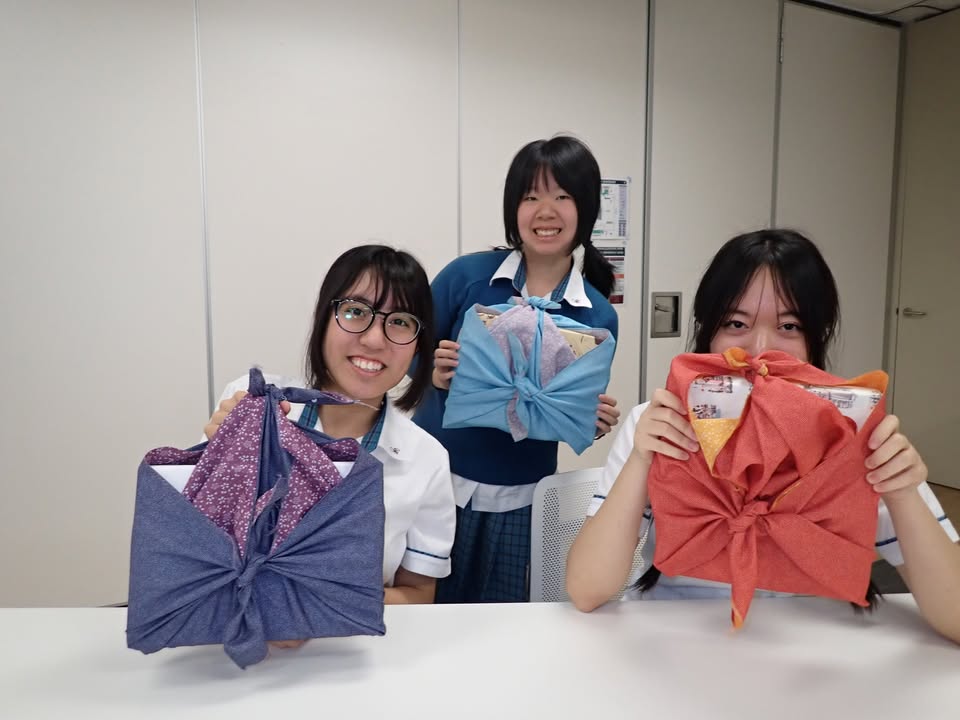 571904604499888_1476755150681491-1