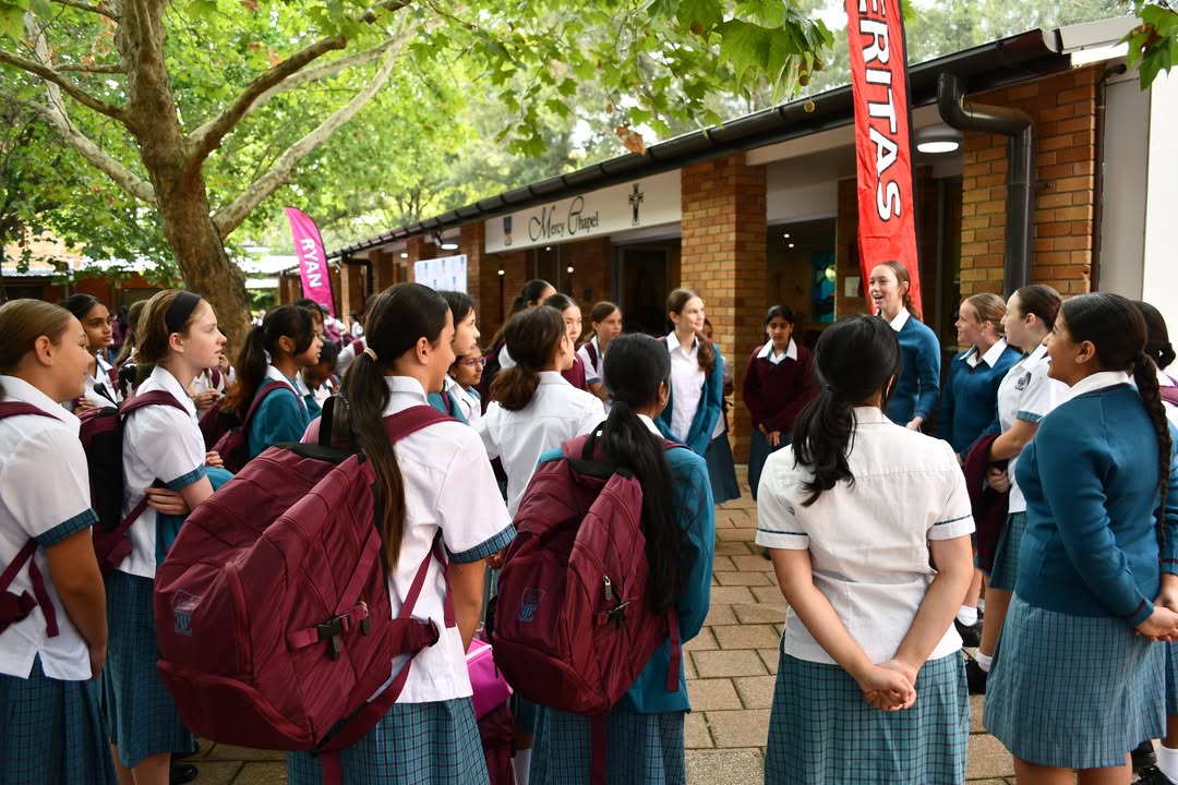 571904604499888_1555332112823794-1