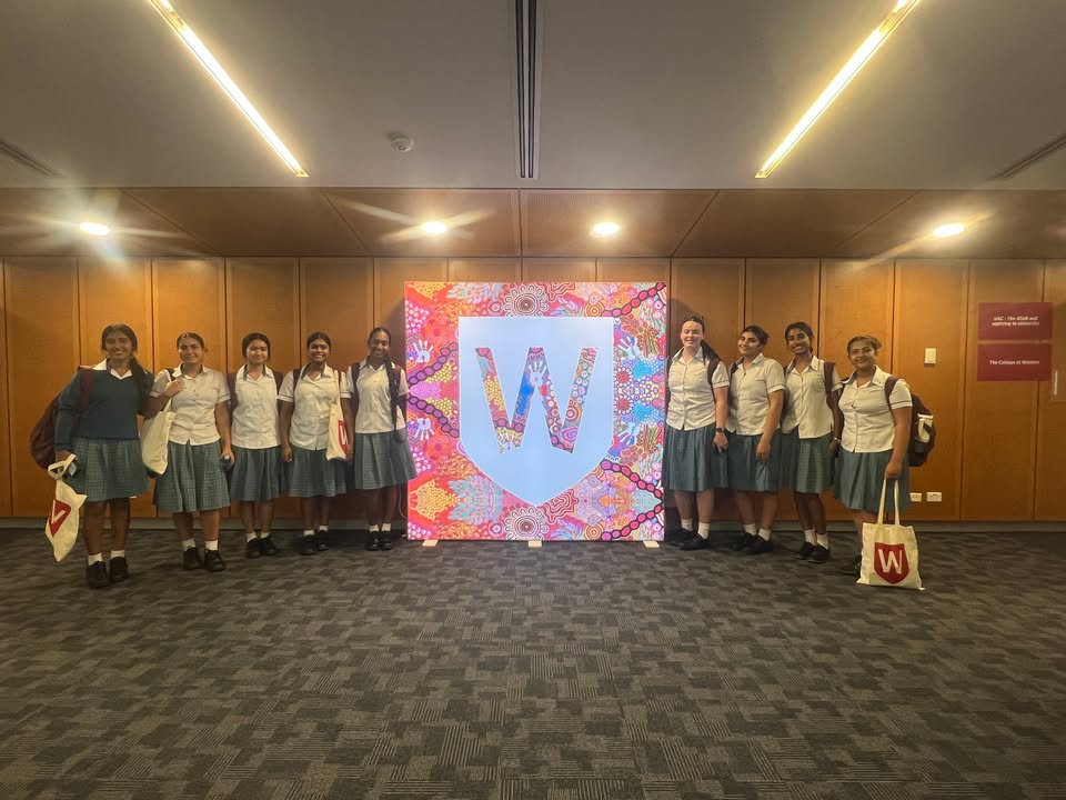 571904604499888_1573457767677895-1