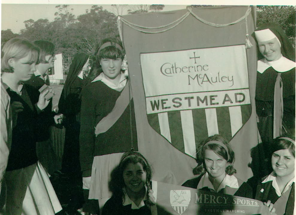 571904604499888_1577037503986588-1