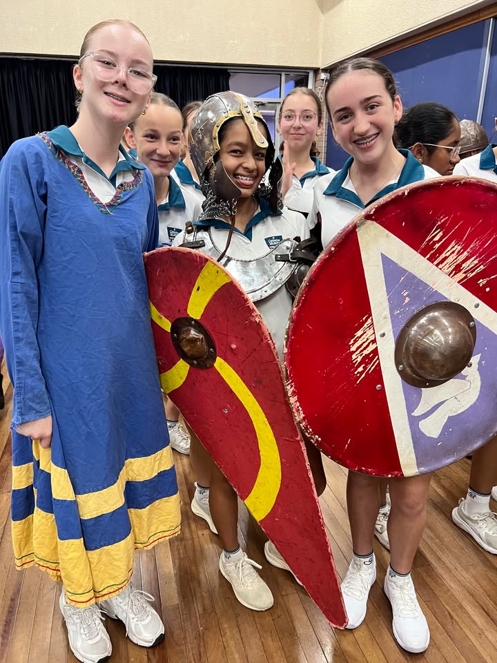 571904604499888_1581850993505239-1