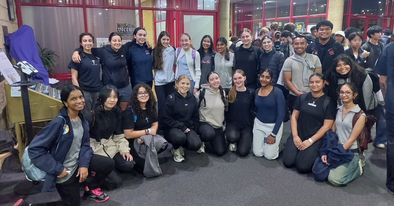 571904604499888_1620708406286164-1