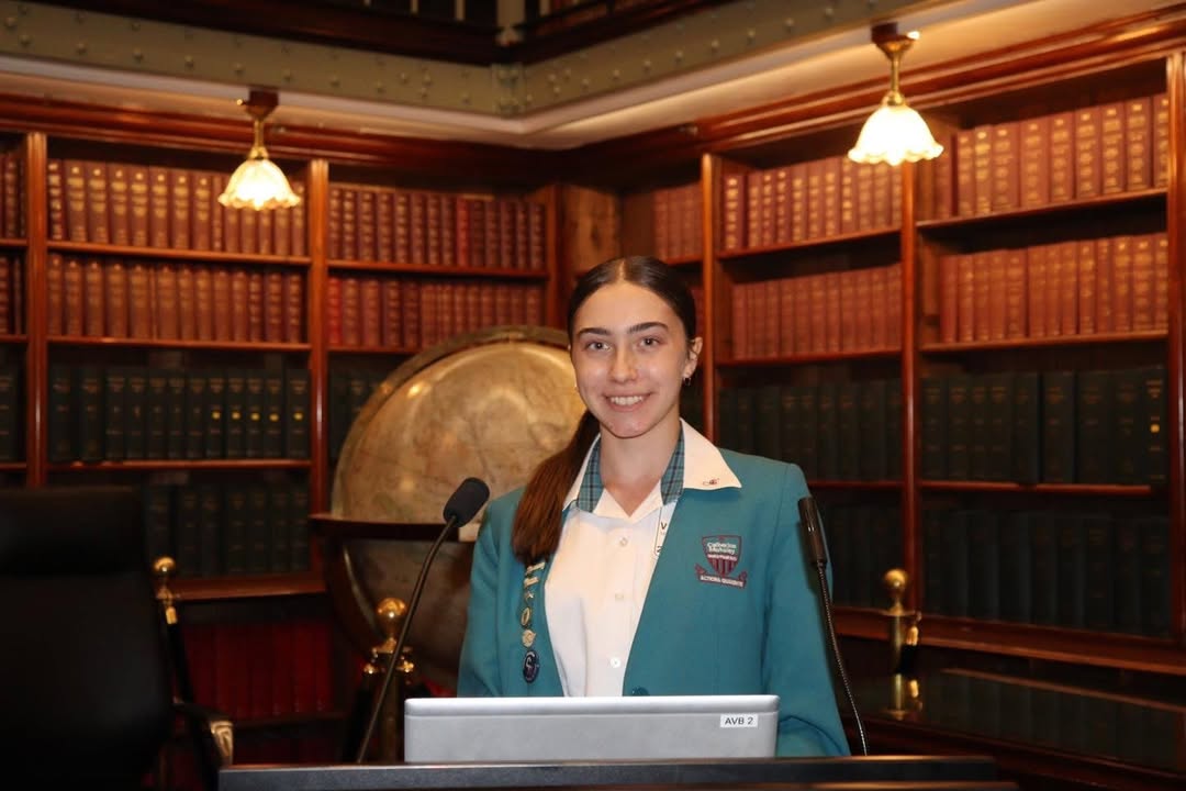 571904604499888_1620817212941950-1